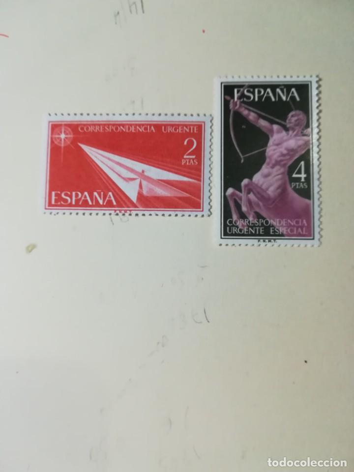 Sellos: ESPA&Ntilde;A A&Ntilde;O 1956 NUM. YT E-31 Y E-33 - Foto 1