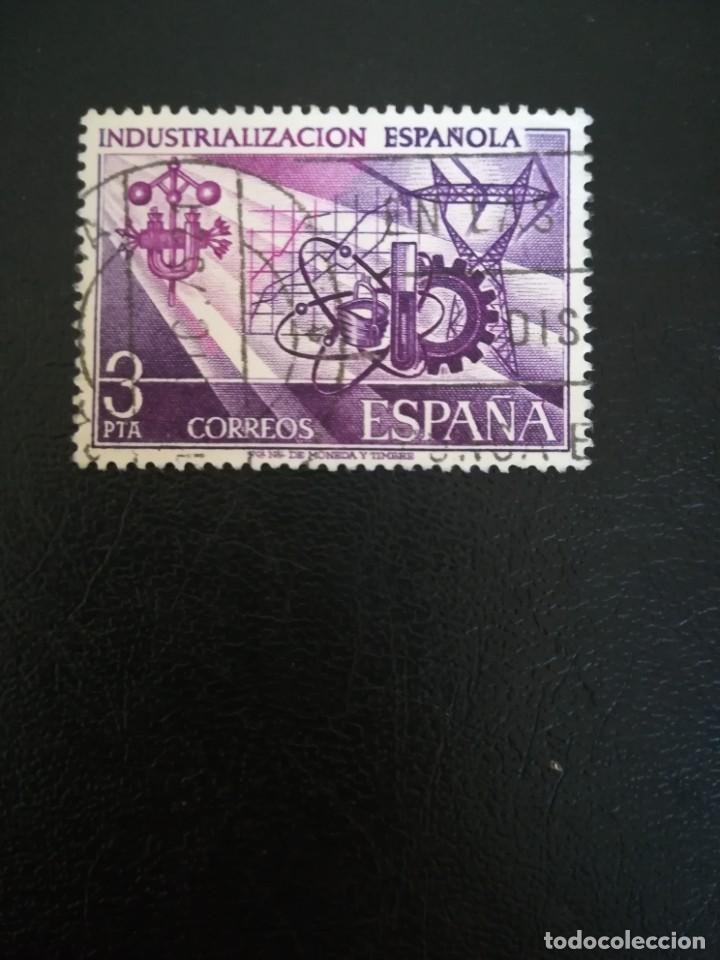 Sellos: ESPA&Ntilde;A ------ A&Ntilde;O 1975 ---- YT. NUM. 1938 - Foto 1