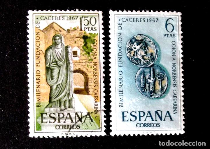 Sellos: 1827 Y 1829, USADOS. C&Aacute;CERES. - Foto 1
