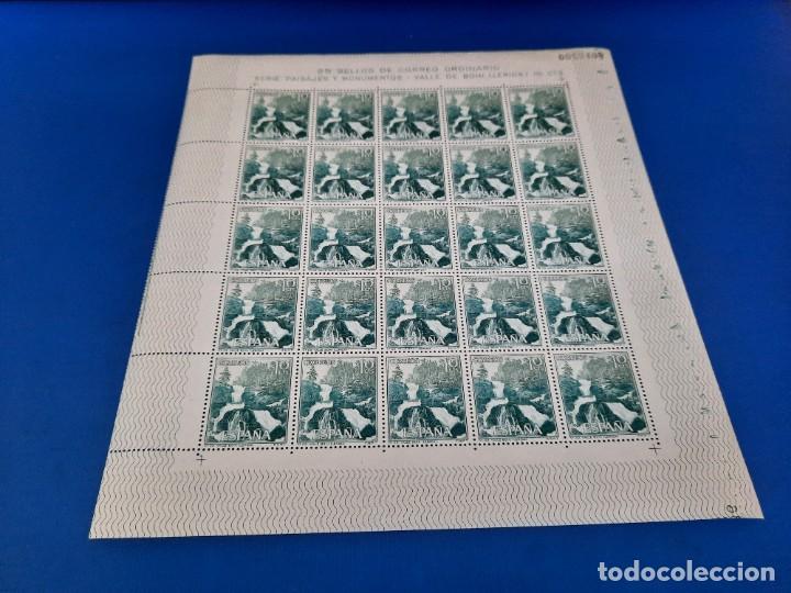 Sellos: Pliegos de sellos 1966 serie turistica - Foto 2
