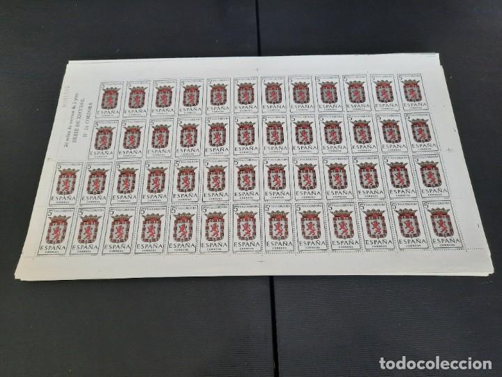 Sellos: Pliegos de escudos capitales de provincias espa&ntilde;olas - Foto 28