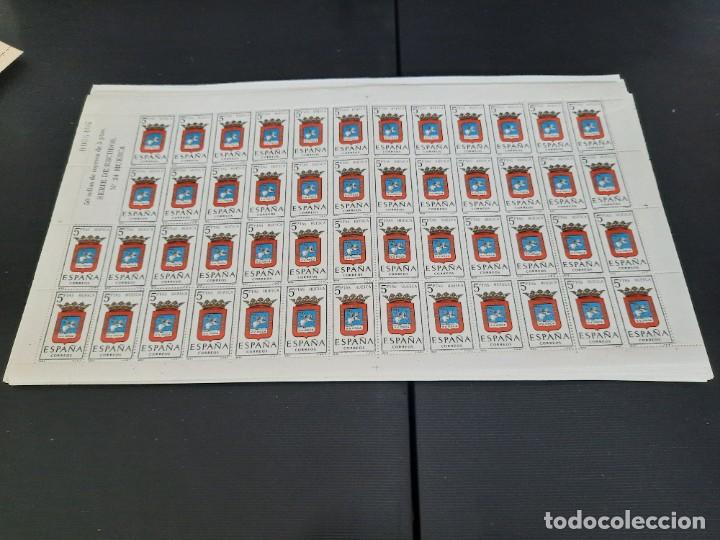Sellos: Pliegos de escudos capitales de provincias espa&ntilde;olas - Foto 49