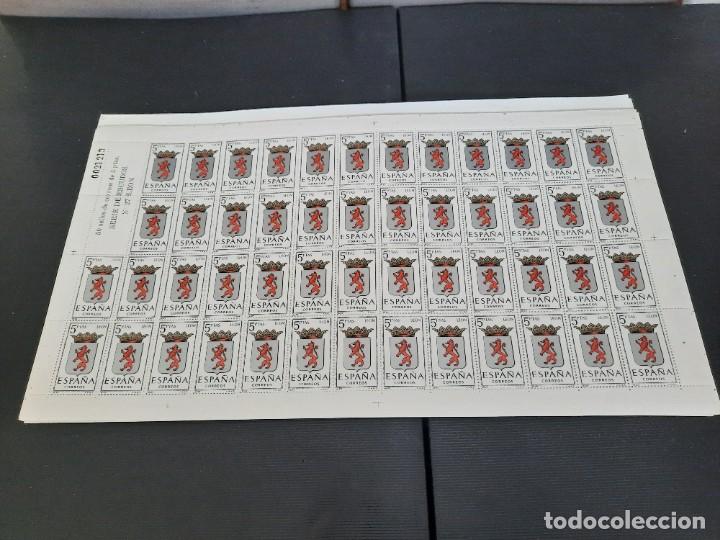 Sellos: Pliegos de escudos capitales de provincias espa&ntilde;olas - Foto 55