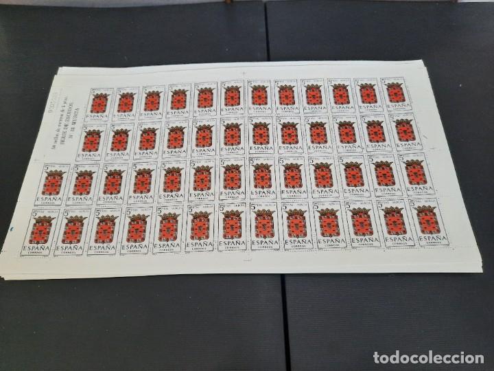 Sellos: Pliegos de escudos capitales de provincias espa&ntilde;olas - Foto 67