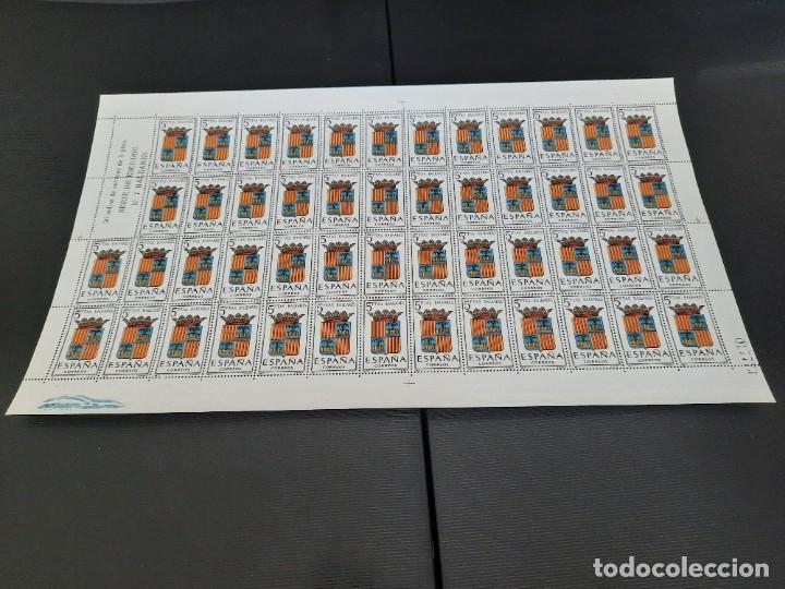 Sellos: Pliegos de escudos capitales de provincias espa&ntilde;olas - Foto 14