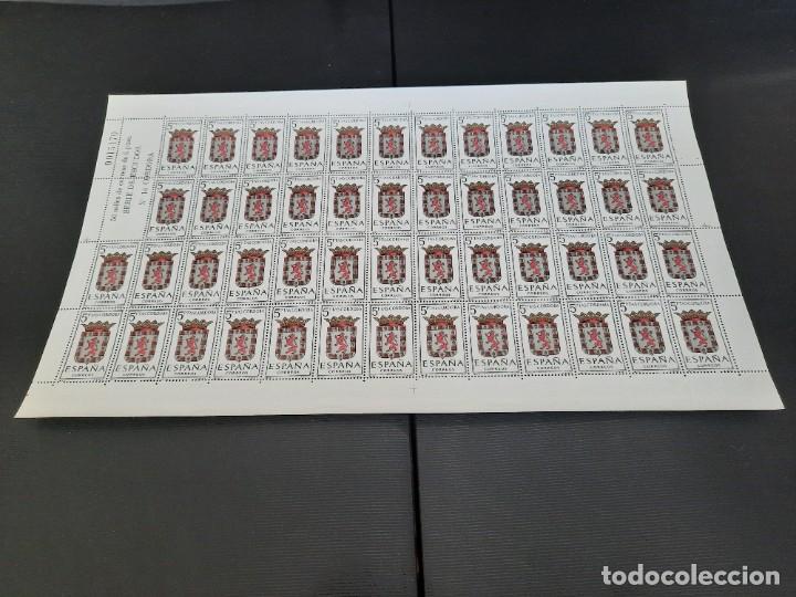 Sellos: Pliegos de escudos capitales de provincias espa&ntilde;olas - Foto 28