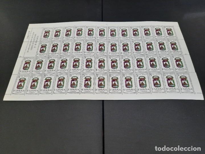 Sellos: Pliegos de escudos capitales de provincias espa&ntilde;olas - Foto 65
