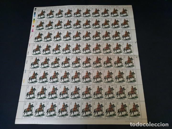 Sellos: Pliegos de sellos uniformes militares 1978 - Foto 4