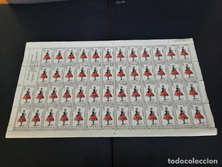 Sellos: Pliegos de sellos .Trajes tipicos espa&ntilde;oles - Foto 2