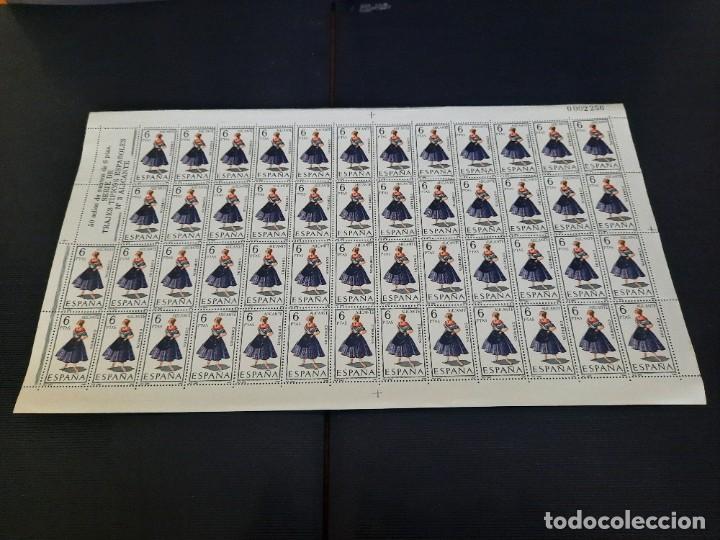 Sellos: Pliegos de sellos .Trajes tipicos espa&ntilde;oles - Foto 6