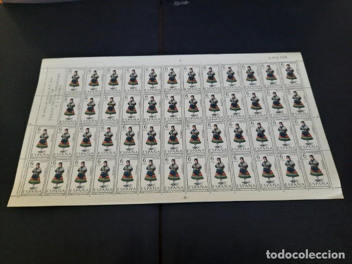 Sellos: Pliegos de sellos .Trajes tipicos espa&ntilde;oles - Foto 8