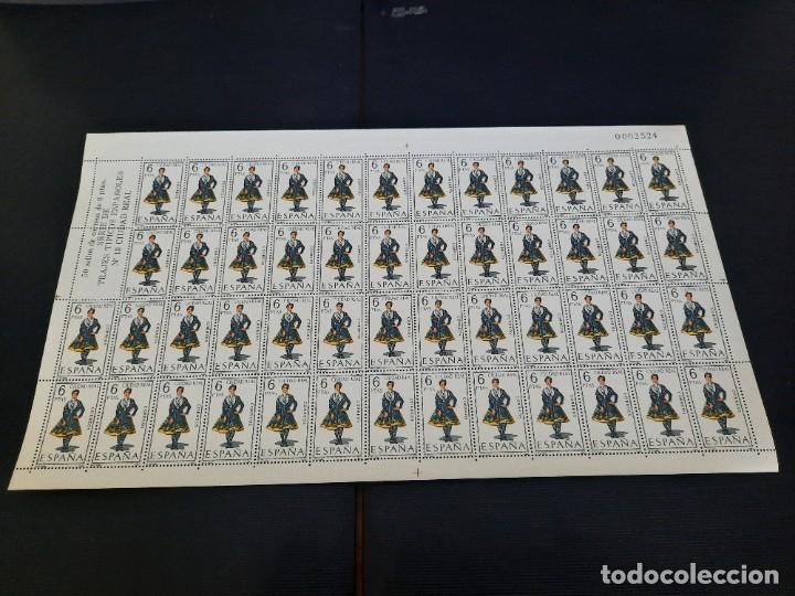 Sellos: Pliegos de sellos .Trajes tipicos espa&ntilde;oles - Foto 26