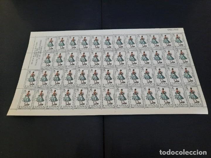 Sellos: Pliegos de sellos .Trajes tipicos espa&ntilde;oles - Foto 58