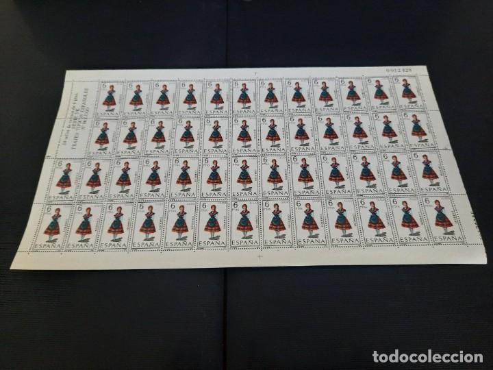 Sellos: Pliegos de sellos .Trajes tipicos espa&ntilde;oles - Foto 60