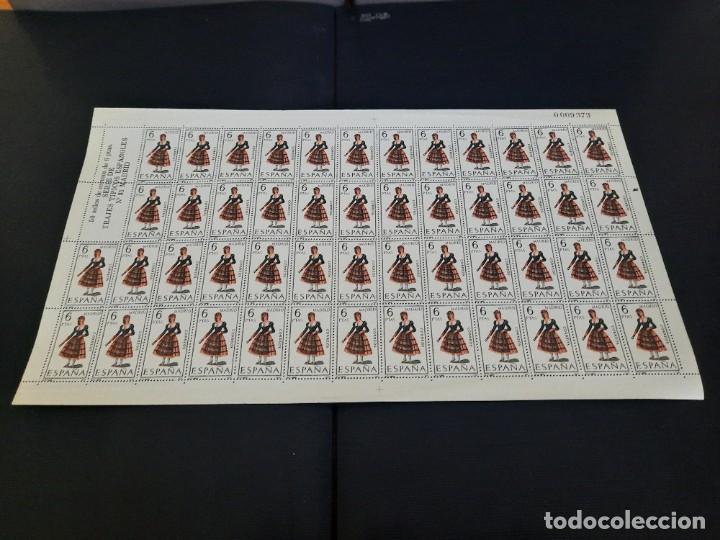 Sellos: Pliegos de sellos .Trajes tipicos espa&ntilde;oles - Foto 62