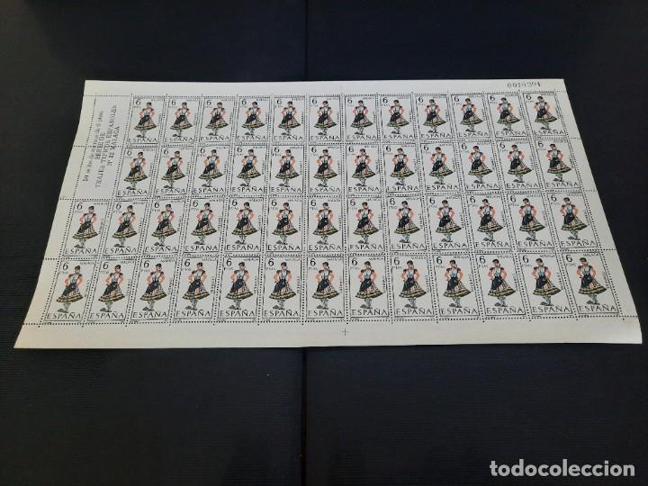 Sellos: Pliegos de sellos .Trajes tipicos espa&ntilde;oles - Foto 64