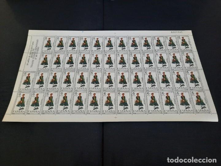 Sellos: Pliegos de sellos .Trajes tipicos espa&ntilde;oles - Foto 72