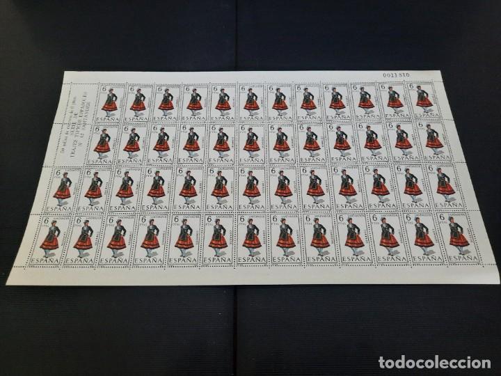 Sellos: Pliegos de sellos .Trajes tipicos espa&ntilde;oles - Foto 84