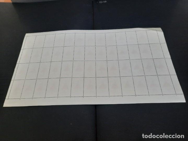 Sellos: Pliegos de sellos .Trajes tipicos espa&ntilde;oles - Foto 3