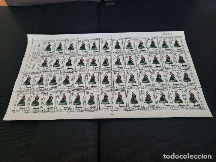 Sellos: Pliegos de sellos .Trajes tipicos espa&ntilde;oles - Foto 4