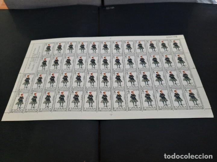 Sellos: Pliegos de sellos .Trajes tipicos espa&ntilde;oles - Foto 12