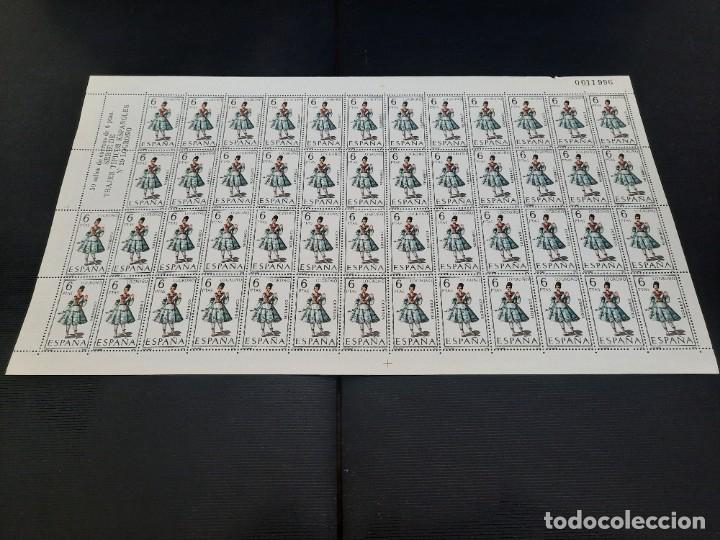 Sellos: Pliegos de sellos .Trajes tipicos espa&ntilde;oles - Foto 58