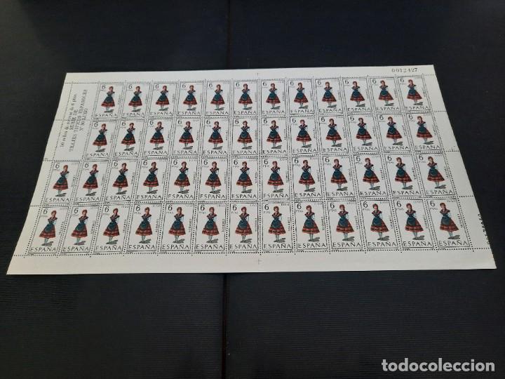 Sellos: Pliegos de sellos .Trajes tipicos espa&ntilde;oles - Foto 60