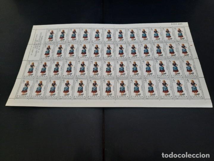 Sellos: Pliegos de sellos .Trajes tipicos espa&ntilde;oles - Foto 76