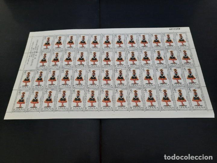 Sellos: Pliegos de sellos .Trajes tipicos espa&ntilde;oles - Foto 86