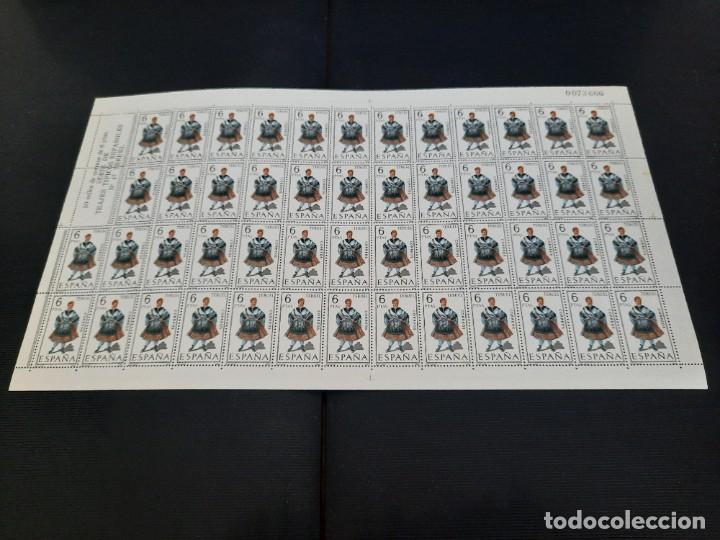 Sellos: Pliegos de sellos .Trajes tipicos espa&ntilde;oles - Foto 94