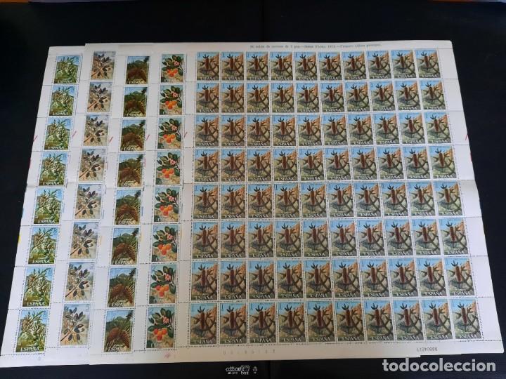 Sellos: Pliegos de sellos 1972. Flora - Foto 1