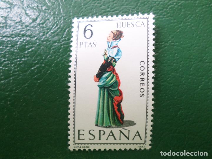 Sellos: -1968, traje tipico de huesca, edifil 1850 - Foto 1