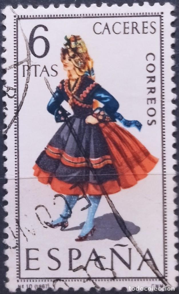 Sellos: ESPA&Ntilde;A 1967 Trajes T&iacute;picos. C&aacute;ceres. USADO. - Foto 1