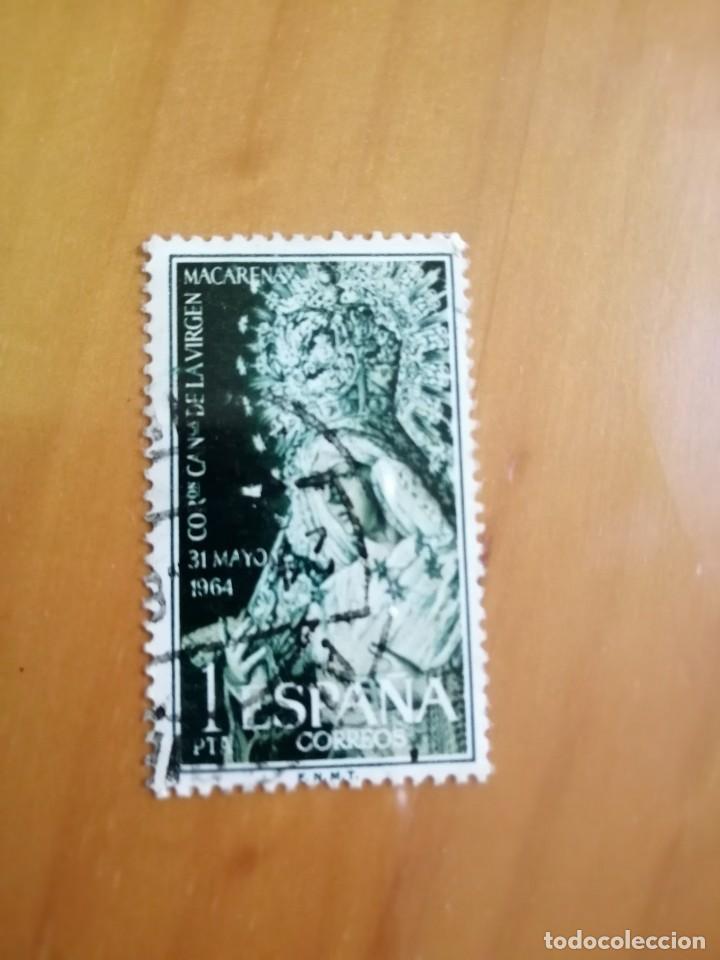 Sellos: A&Ntilde;O 1964 - EDIFIL 1598 - SERIE: CORONACI&Oacute;N DE LA VIRGEN MACARENA.