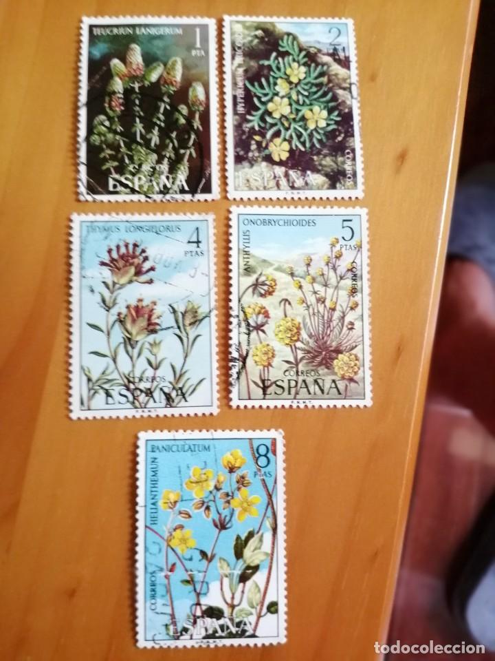 Sellos: A&Ntilde;O 1974 - EDIFIL 2220 A 2224 - SERIE: FLORA. - Foto 1