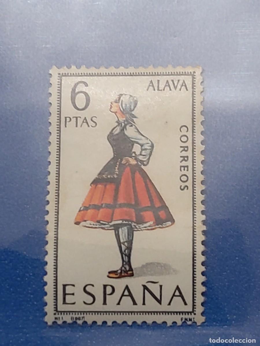 Sellos: 1967 - Trajes T&iacute;picos - n&uacute;mero 1&deg; - 1 valor -nuevo con goma original