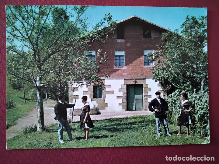 Sellos: postal FOLKLORE VASCO circulada a barcelona - Foto 2