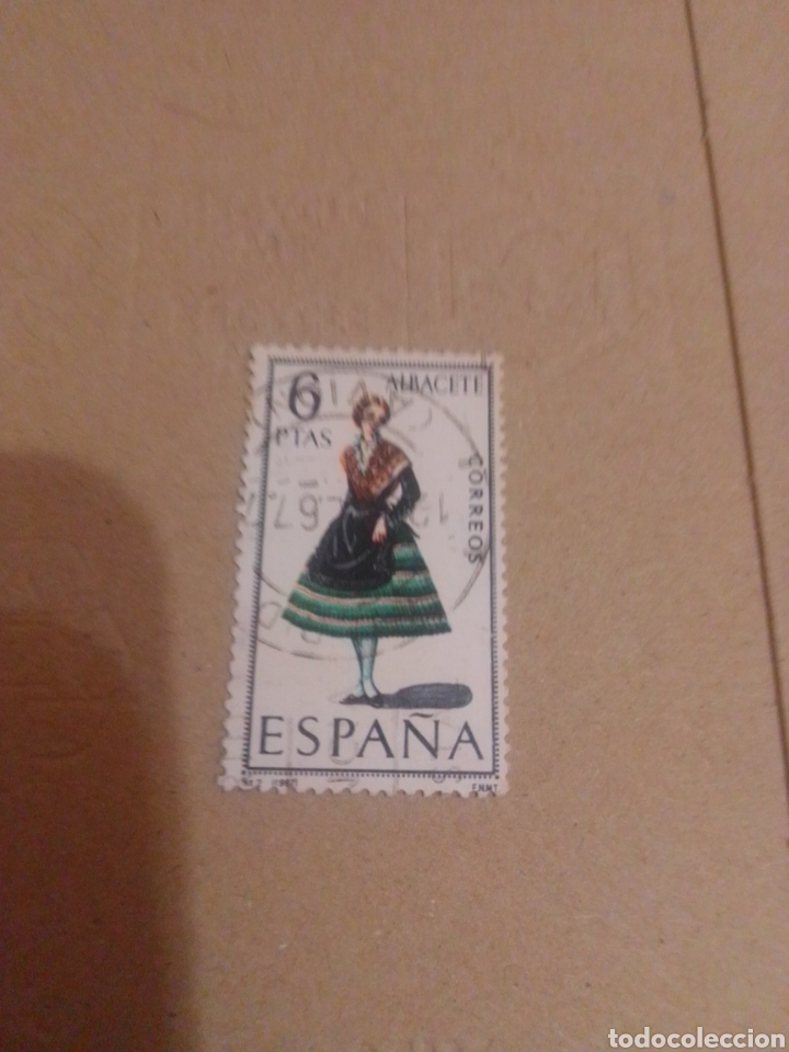 Sellos: Espa&ntilde;a trajes t&iacute;picos 1768 1967 - Foto 1