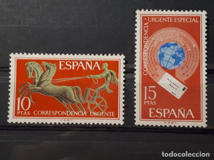 Sellos: Espa&ntilde;a ** 1971 Edifil 2041/2 - Foto 1