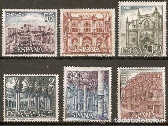 Sellos: ESPA&Ntilde;A NUM. 1982/1987 ** TURISMO SERIE COMPLETA SIN FIJASELLOS