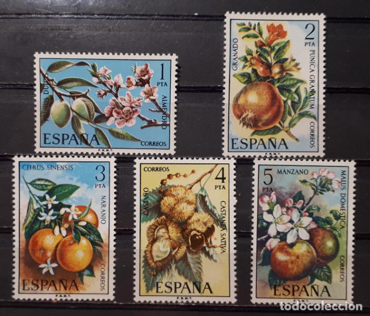 Sellos: Espa&ntilde;a 1975 ** edifil 2254/8 - Foto 1