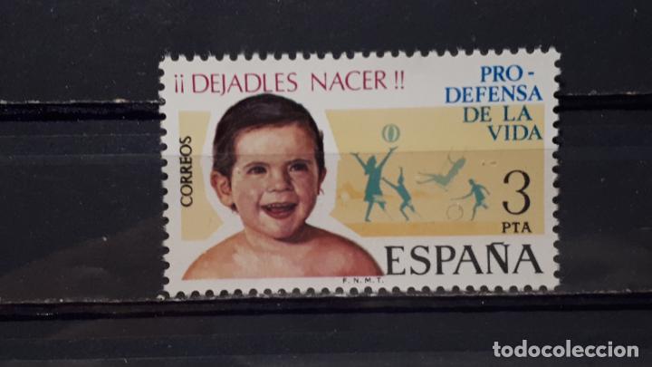 Sellos: Espa&ntilde;a 1975 ** edifil 2282 - Foto 1