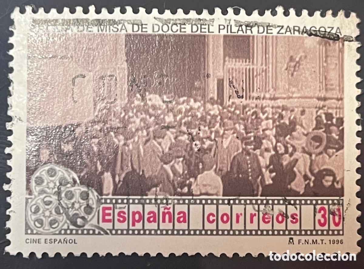 Sellos: EDIFIL 3406. CINE ESPA&Ntilde;OL - SALIDA DE MISA DE DOCE DEL PILAR DE ZARAGOZA. (1996).