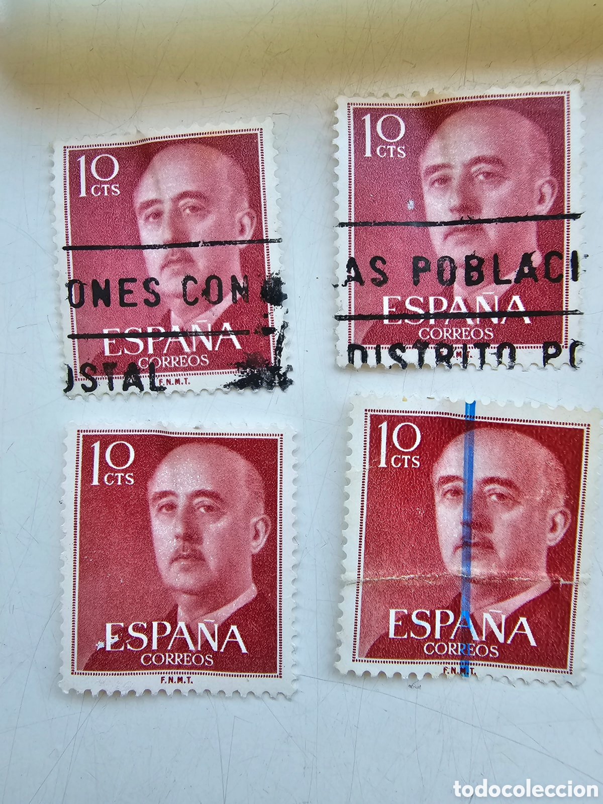 Sellos: 4 sellos de 10 c&eacute;ntimos de Franco rojos - Foto 1