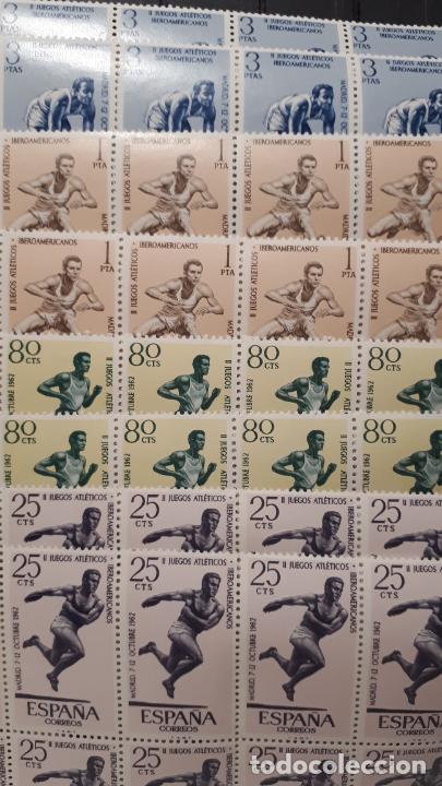 Sellos: ESPA&Ntilde;A a&ntilde;o completo** 1962 - Foto 1