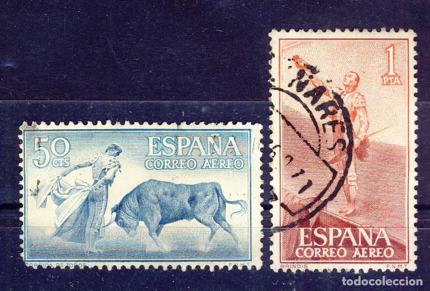 Sellos: 1960.- FIESTA NACIONAL.- TAUROMAQUIA.- CORREO A&Eacute;REO.- ED. 1267-68.- (2)