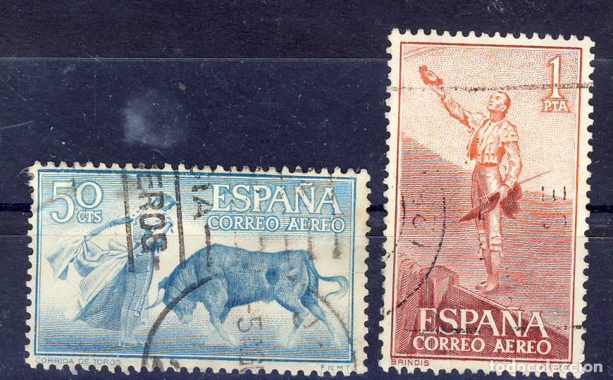 Sellos: 1960.- FIESTA NACIONAL.- TAUROMAQUIA.- CORREO A&Eacute;REO.- ED. 1267-68.- (4)