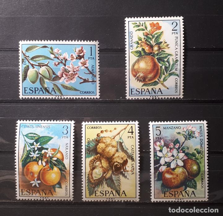 Sellos: ESPA&Ntilde;A. A&Ntilde;O 1975 ** . Edifil 2254/58 - Foto 1
