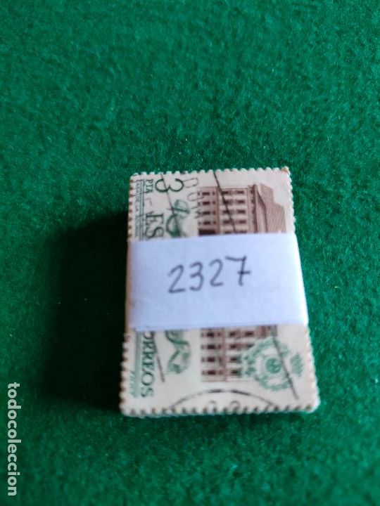 Sellos: PASTILLA DE 100 SELLOS USADOS