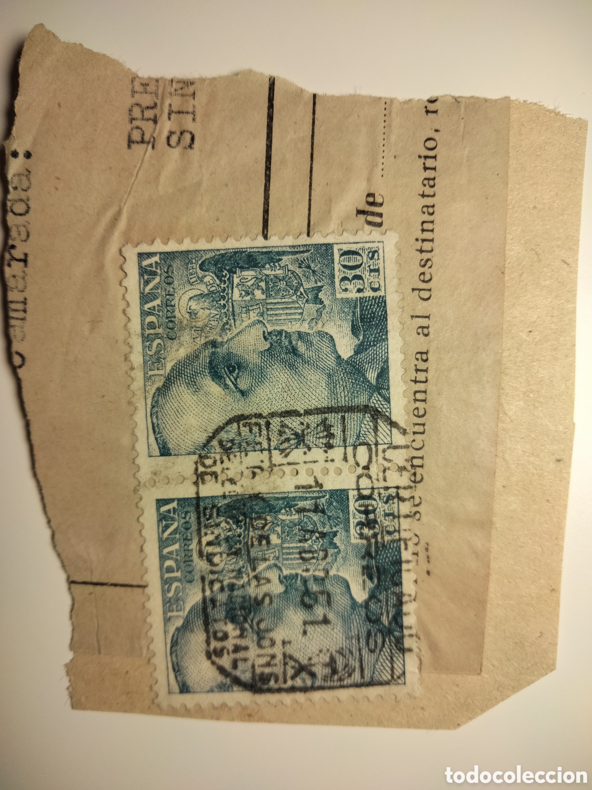 Selos: 1,3,2. Fragmento con matasellos de FET de las Jons, delegaci&oacute;n Nacional de Sindicatos. 1951.